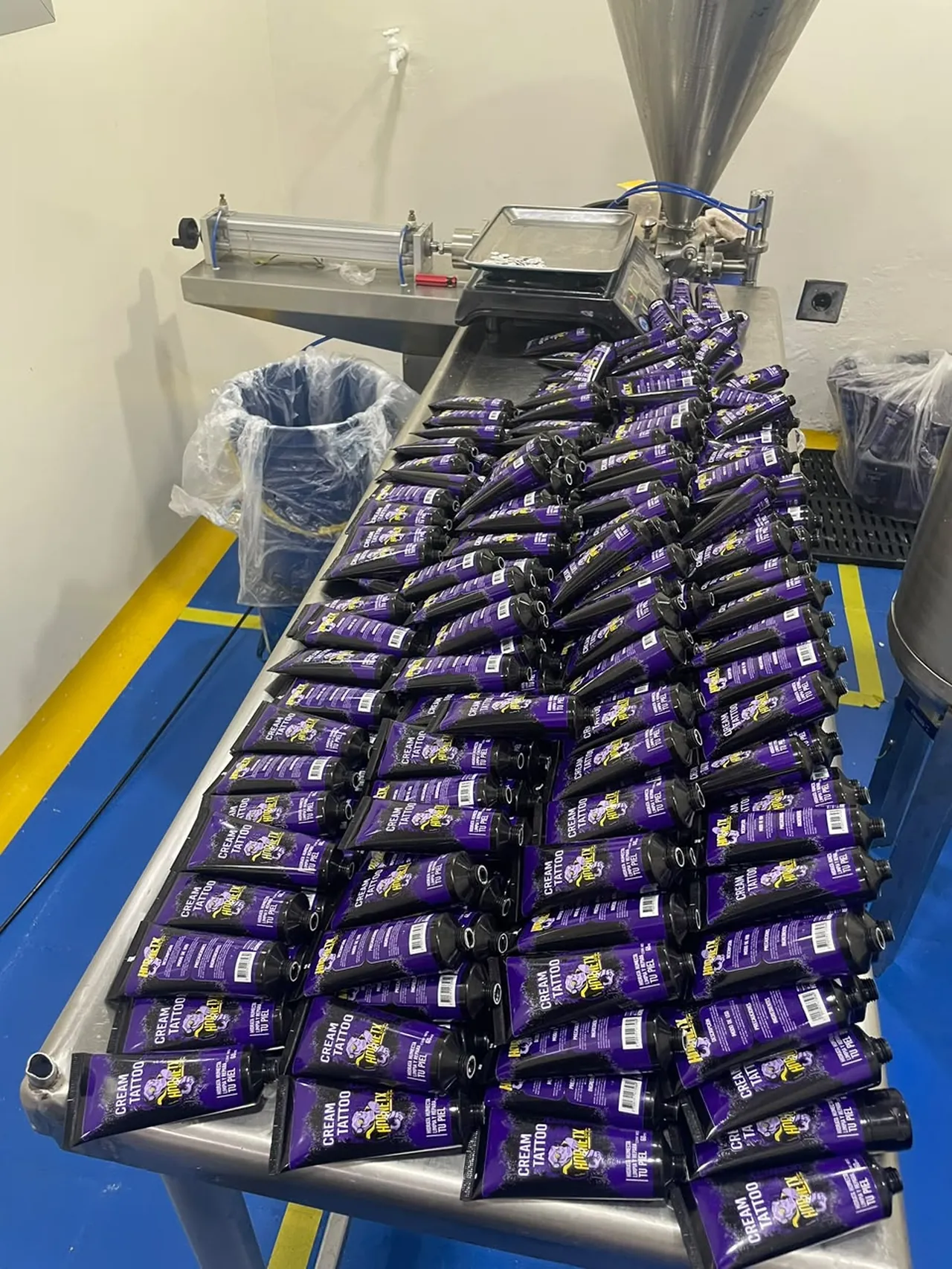 Producto HornetX listo para distribución